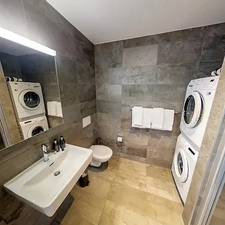 Spedition Apartment